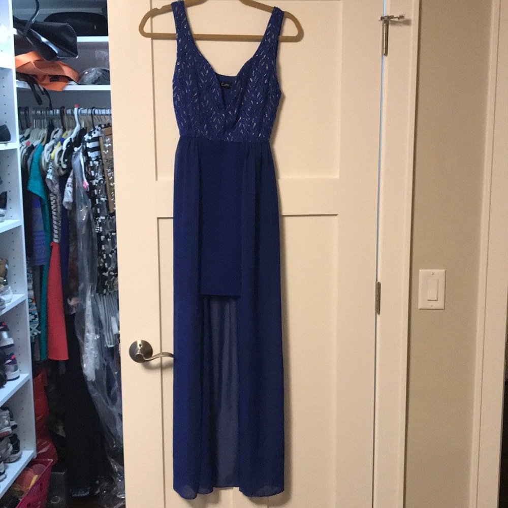 Low cut blue lace dress